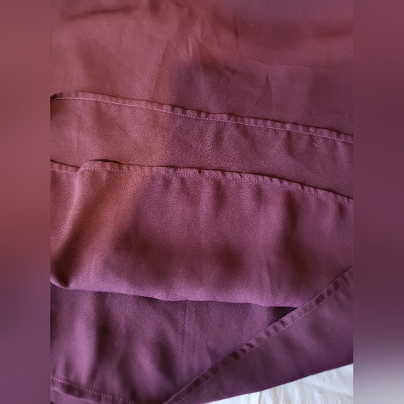 Elegant Burgundy Women's Tank Top, Size XL - Picture 3 of 5